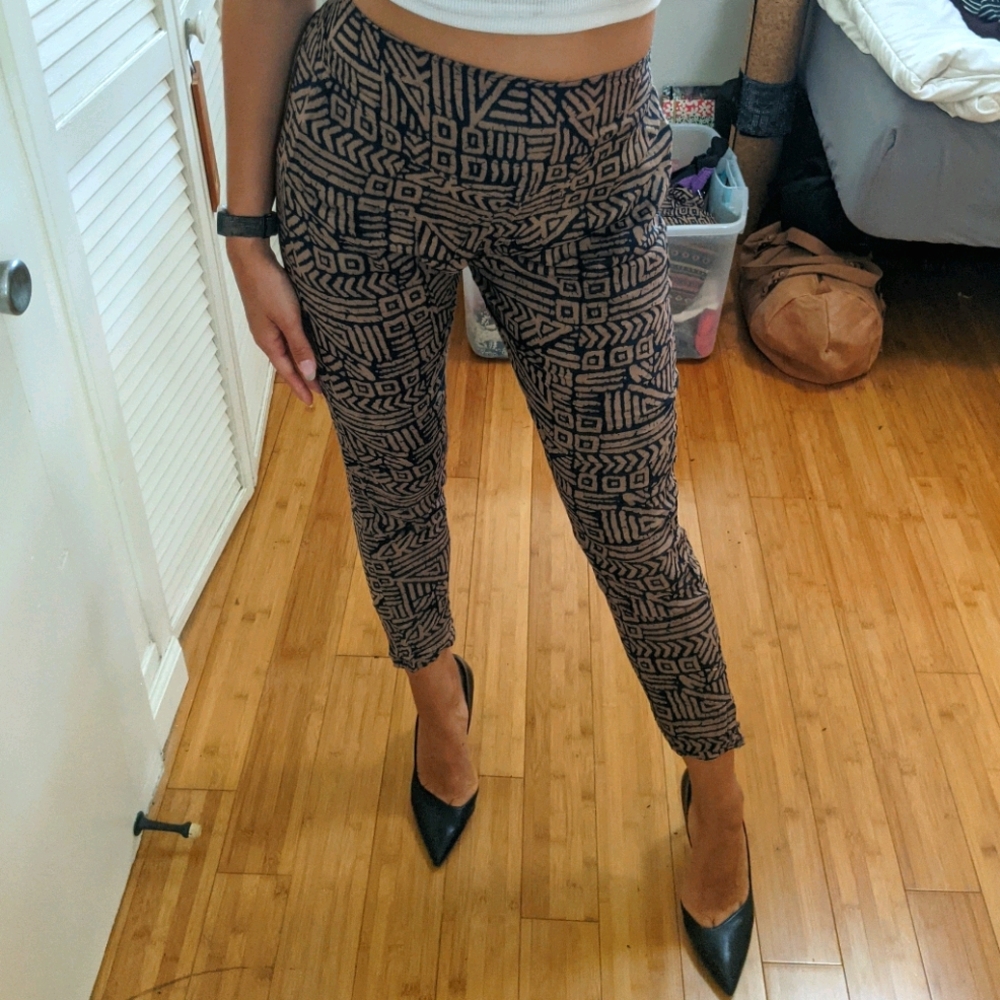 Beige and Dark Navy Tribal Skinny Crop Pants
